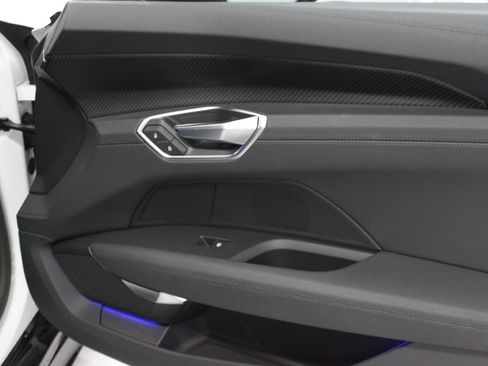 Used 2023 Audi e-tron GT Premium Plus image 50