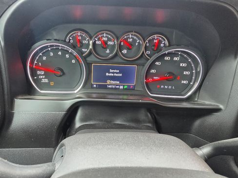 Used 2019 Chevrolet Silverado 1500 RST image 9