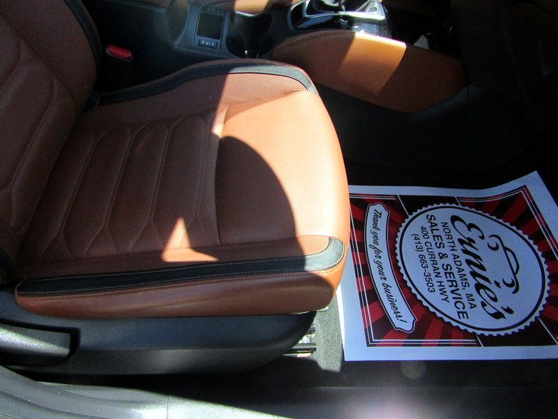 Used 2017 Nissan Rogue AWD image 16