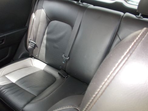 Used 2015 Chevrolet Sonic LTZ Hatchback FWD image 9