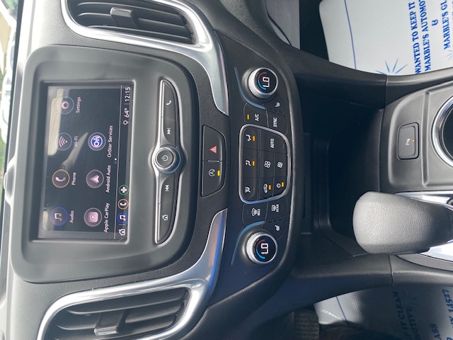 Used 2023 Chevrolet Equinox AWD LT w/ 1LT image 22