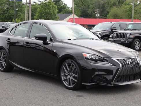 Used 2016 Lexus IS 300 AWD F Sport image 9