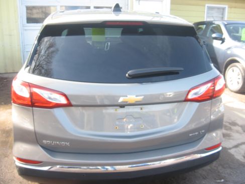 Used 2018 Chevrolet Equinox LS image 5