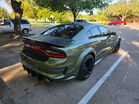 Used 2021 Dodge Charger Scat Pack image 6