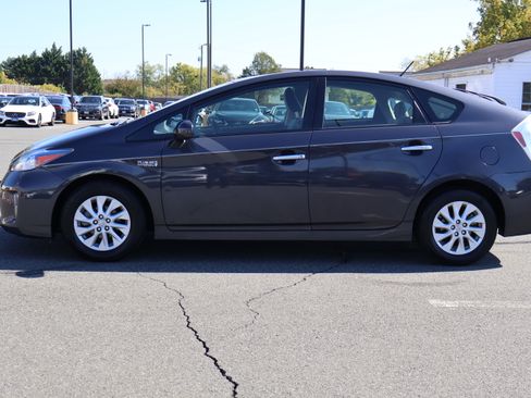 Used 2013 Toyota Prius image 5