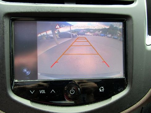 Used 2016 Chevrolet Trax AWD LTZ image 26