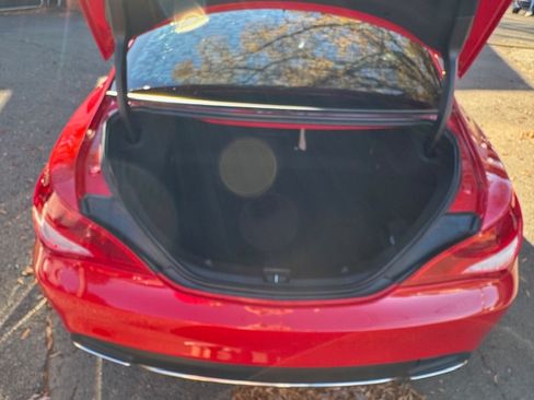 Used 2018 Mercedes-Benz CLA 250 image 9