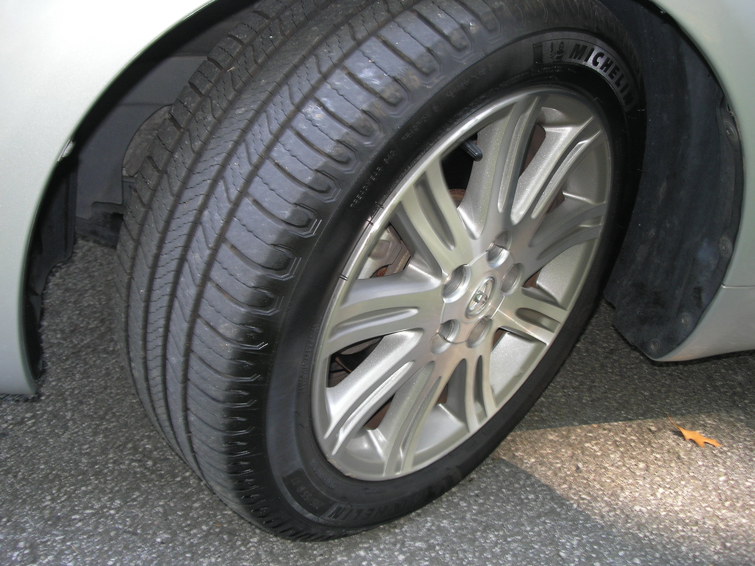 Used 2007 Toyota Avalon Limited FWD image 11