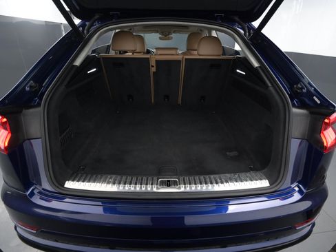 Used 2019 Audi Q8 Prestige image 43