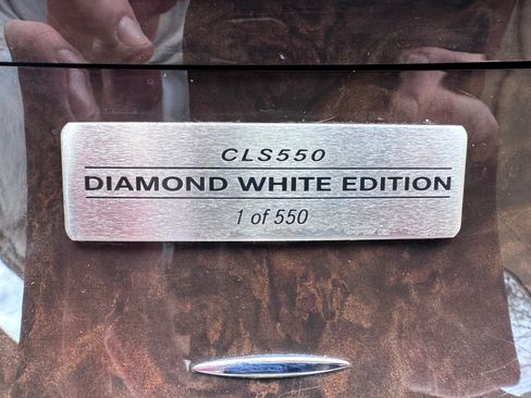 Used 2008 Mercedes-Benz CLS 550 image 27