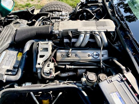 Used 1991 Chevrolet Corvette image 31