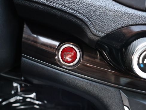 Used 2016 Honda CR-V Touring image 22