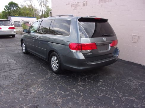 Used 2010 Honda Odyssey EX-L w/ RES & Navigation image 6