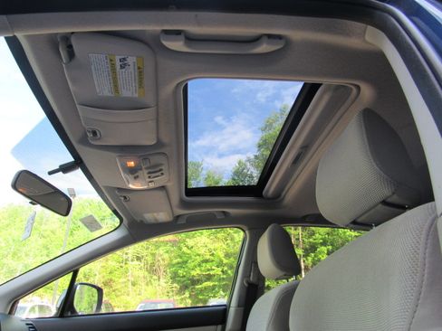 Used 2013 Subaru XV Crosstrek 2.0i Premium AWD/4WD image 24