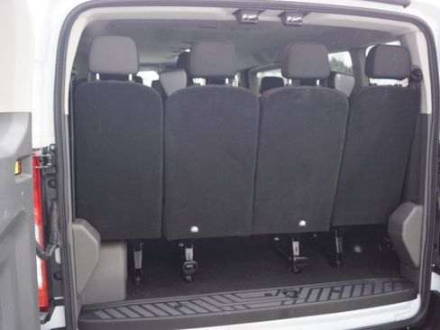 Used 2023 Ford Transit 350 XL image 18