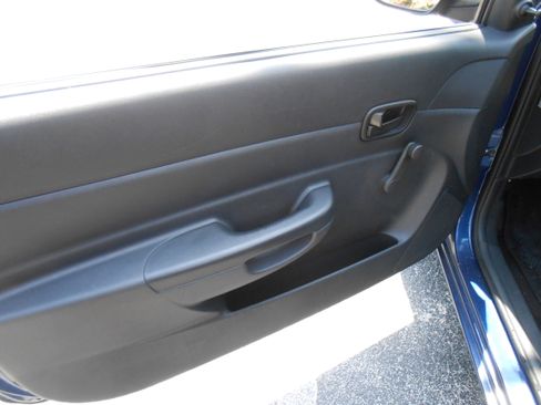 Used 2010 Hyundai Accent GL image 11