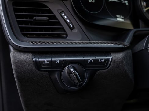 Used 2022 Porsche 911 GT3 image 21