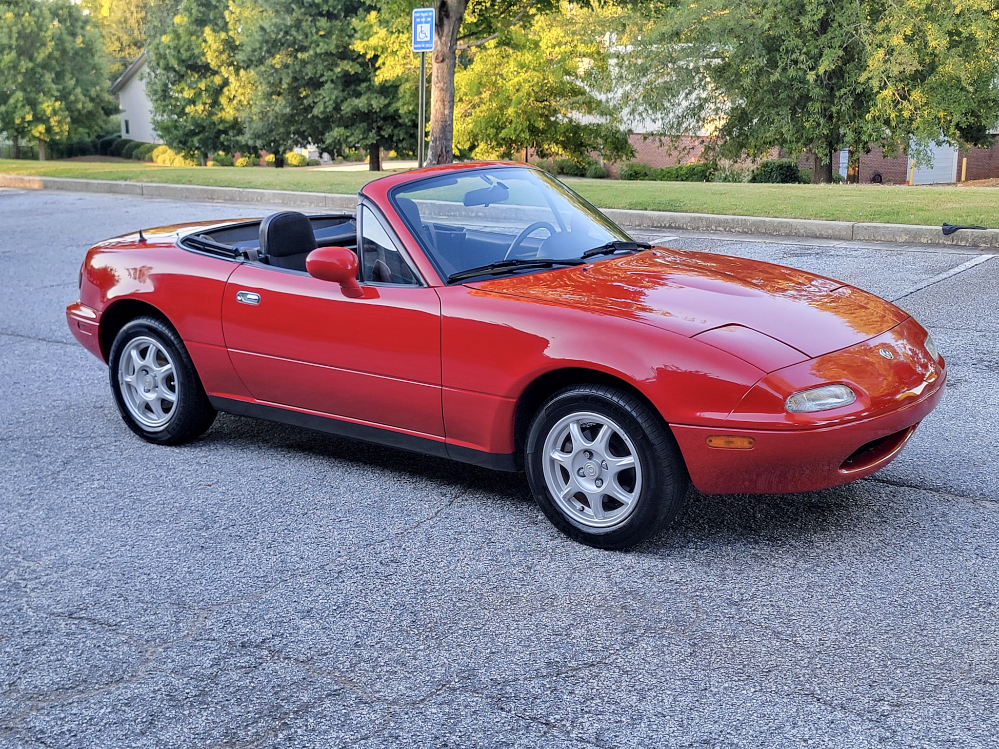 Used 1997 MAZDA MX-5 Miata UNAVAIL RWD image 6