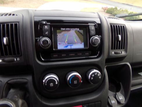 Used 2017 RAM ProMaster 1500 FWD image 12
