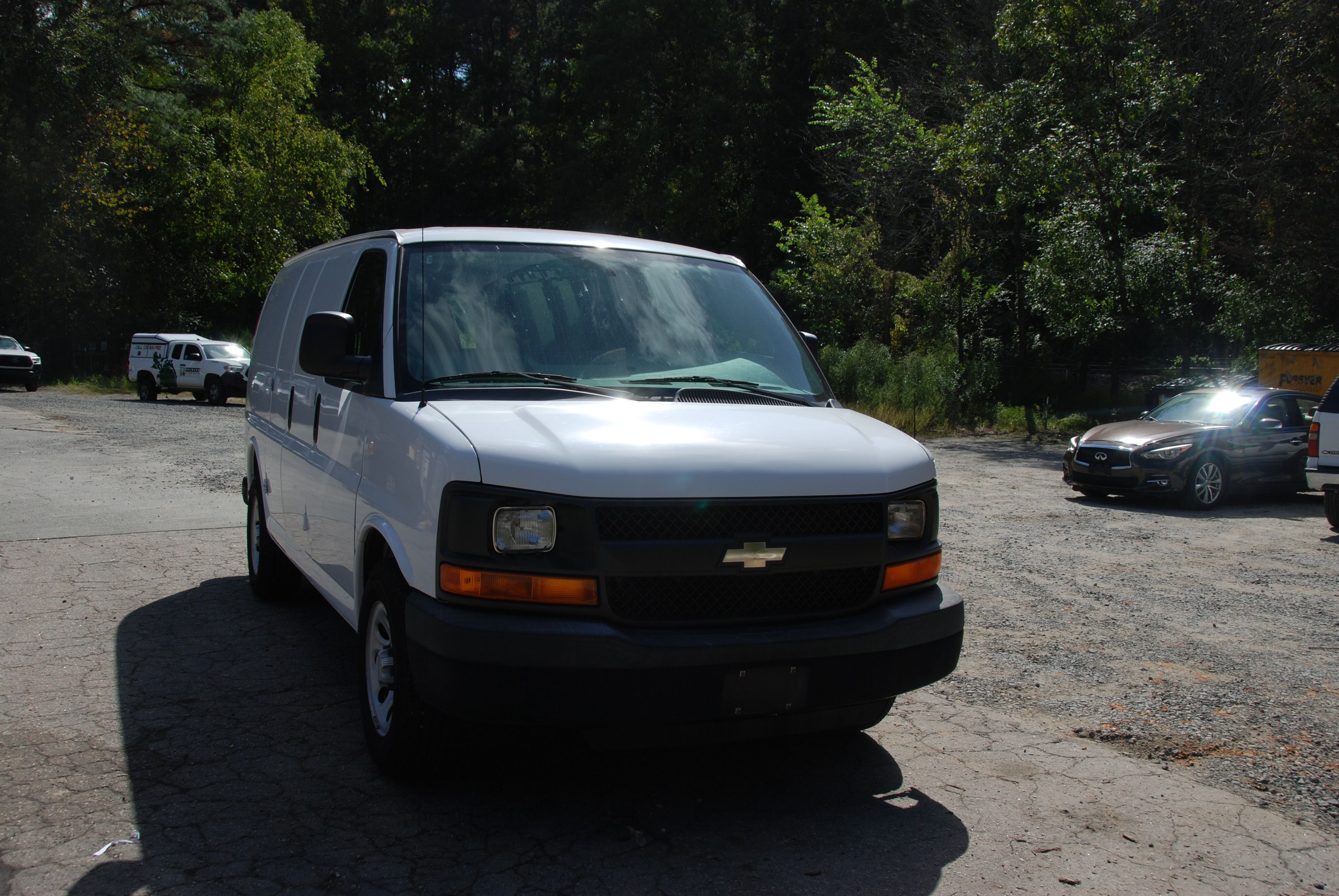 Used 2013 Chevrolet Express 1500 UNAVAIL RWD image 9