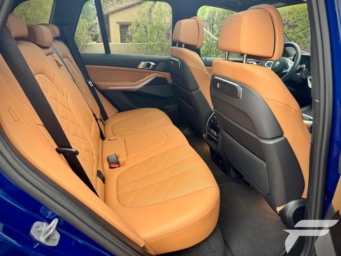 Used 2026 BMW X5 M60i image 30