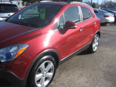 Used 2016 Buick Encore Convenience image 1