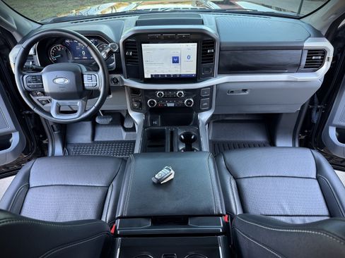 Used 2022 Ford F150 image 25