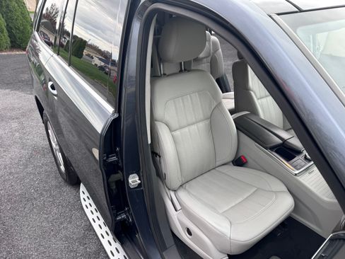 Used 2015 Mercedes-Benz GL 450 image 20