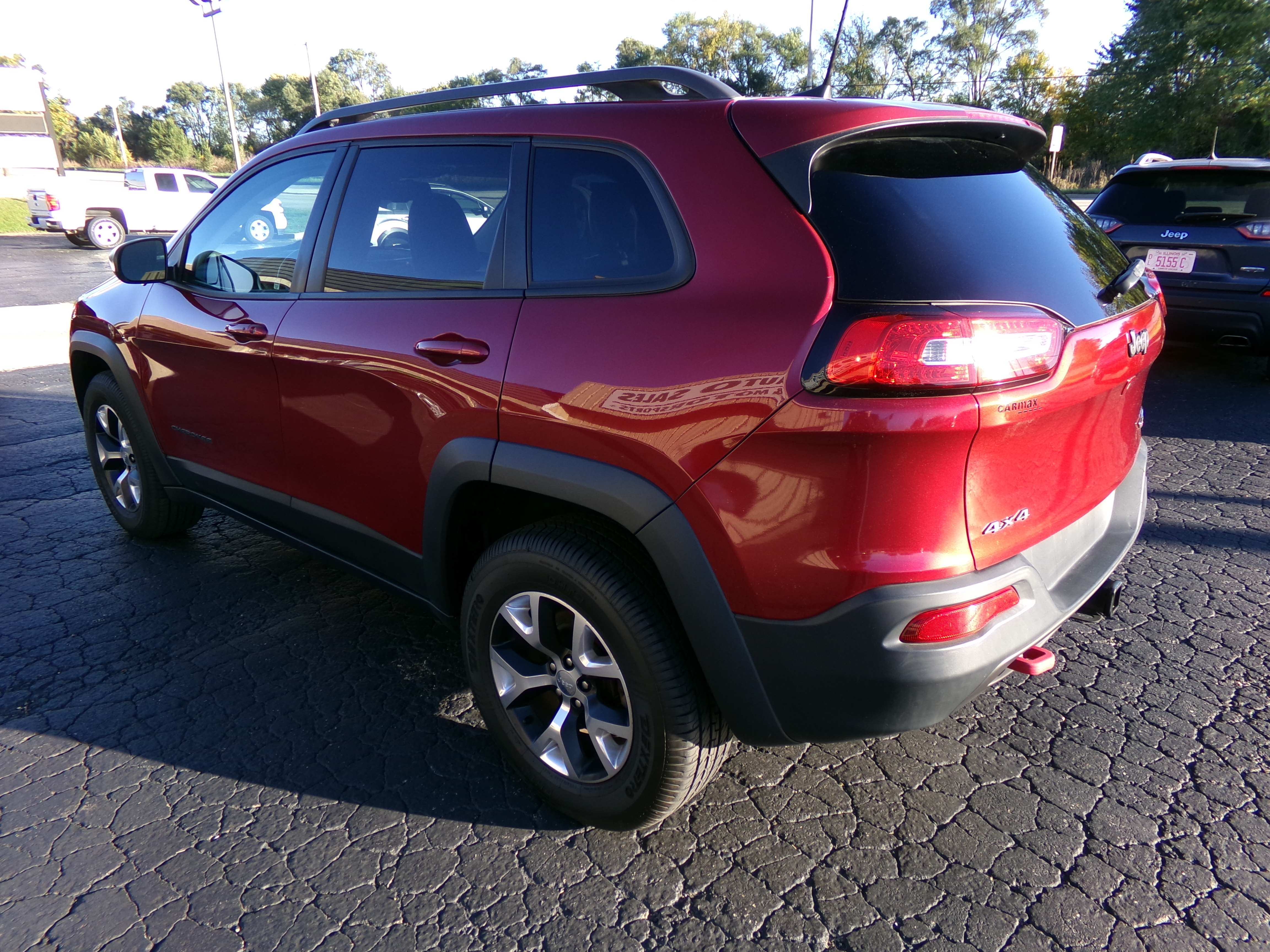 Used 2016 Jeep Cherokee 4WD Trailhawk image 3