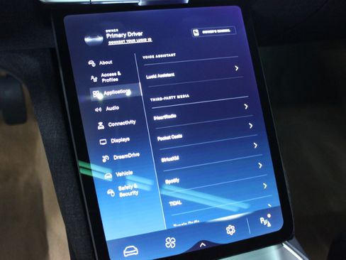 Used 2023 Lucid Air Grand Touring image 36