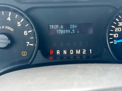 Used 2014 Ford F150 image 11