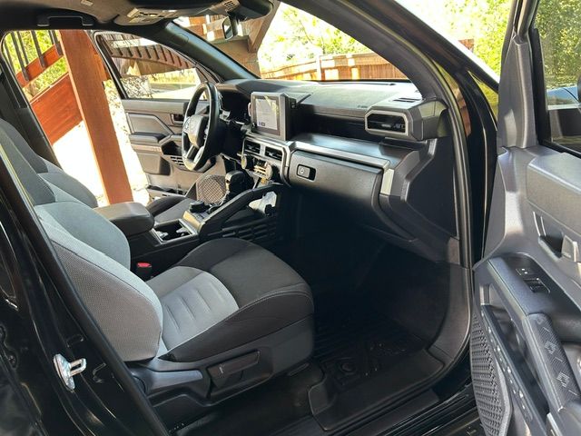 Used 2025 Toyota 4Runner 4WD TRD-Off Road image 12