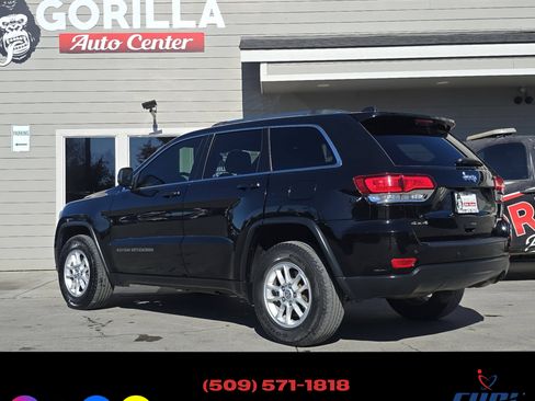 Used 2020 Jeep Grand Cherokee Laredo E image 5