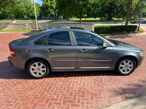 Used 2007 Volvo S40 2.4i FWD image 8