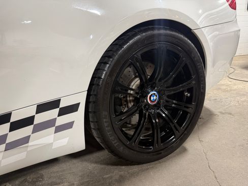 Used 2011 BMW M3 image 41