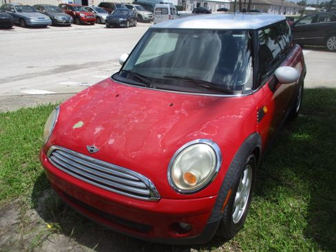 Used 2009 MINI Cooper Hardtop FWD image 9