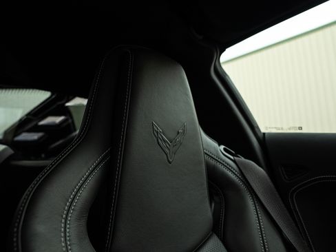 Used 2025 Chevrolet Corvette Z06 image 18