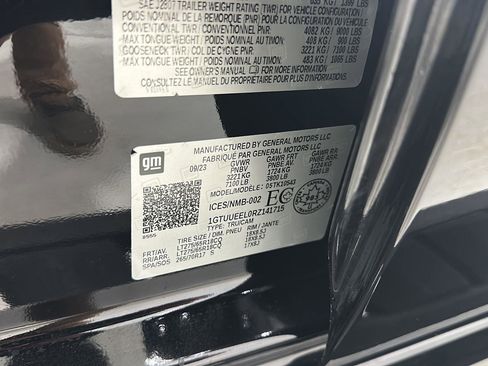 Used 2024 GMC Sierra 1500 AT4 image 33