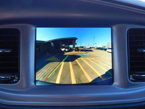 Used 2023 Dodge Charger SXT image 17