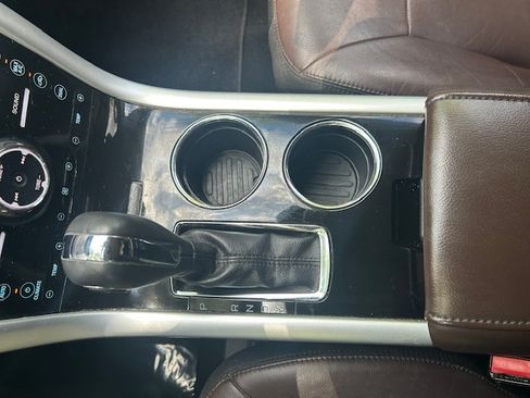 Used 2011 Ford Edge Limited image 18