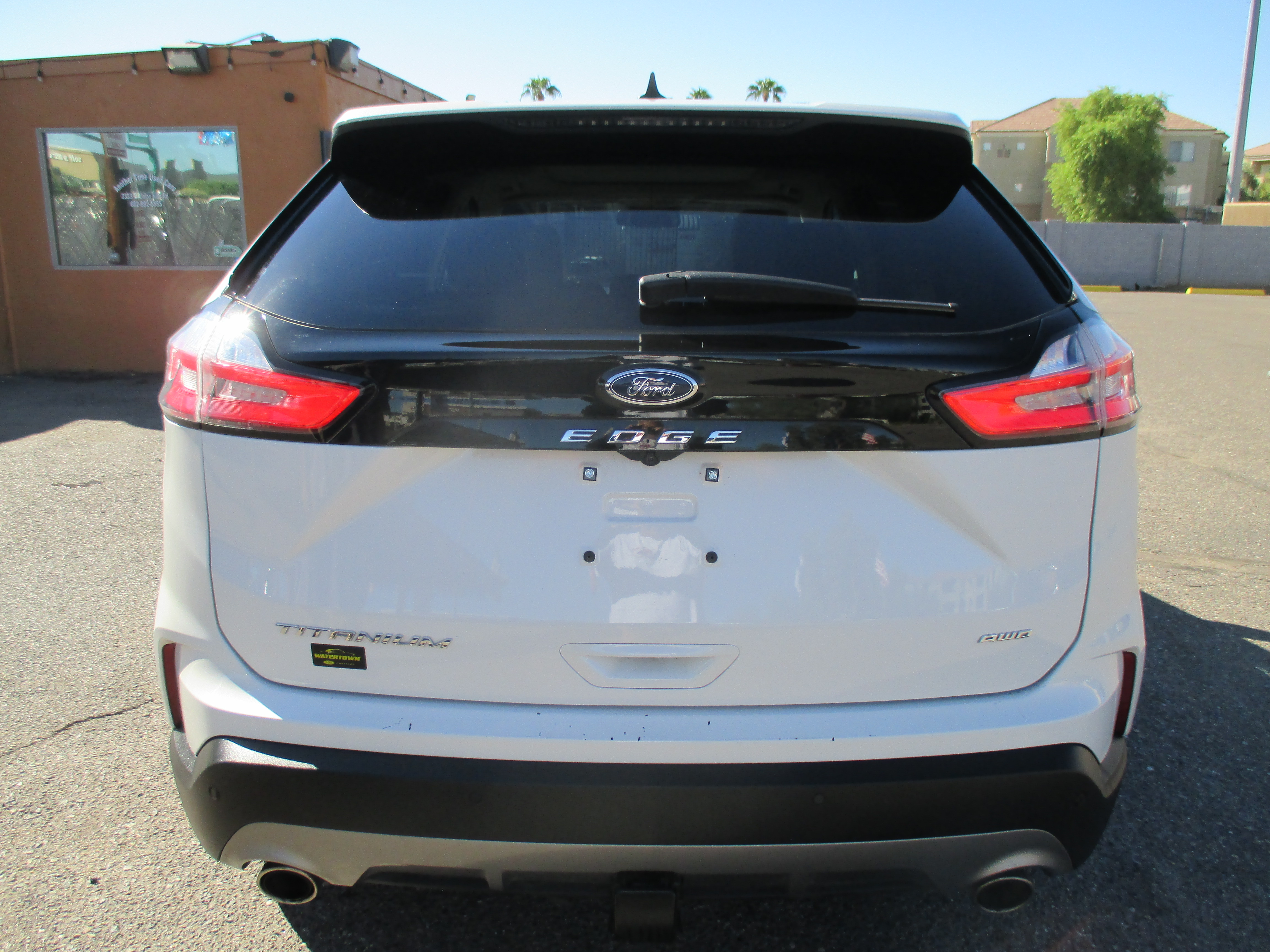 Used 2021 Ford Edge Titanium Sport Utility 4D AWD/4WD image 10