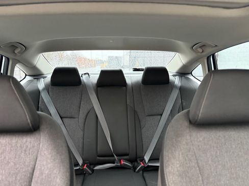 Used 2023 Honda Accord EX image 13