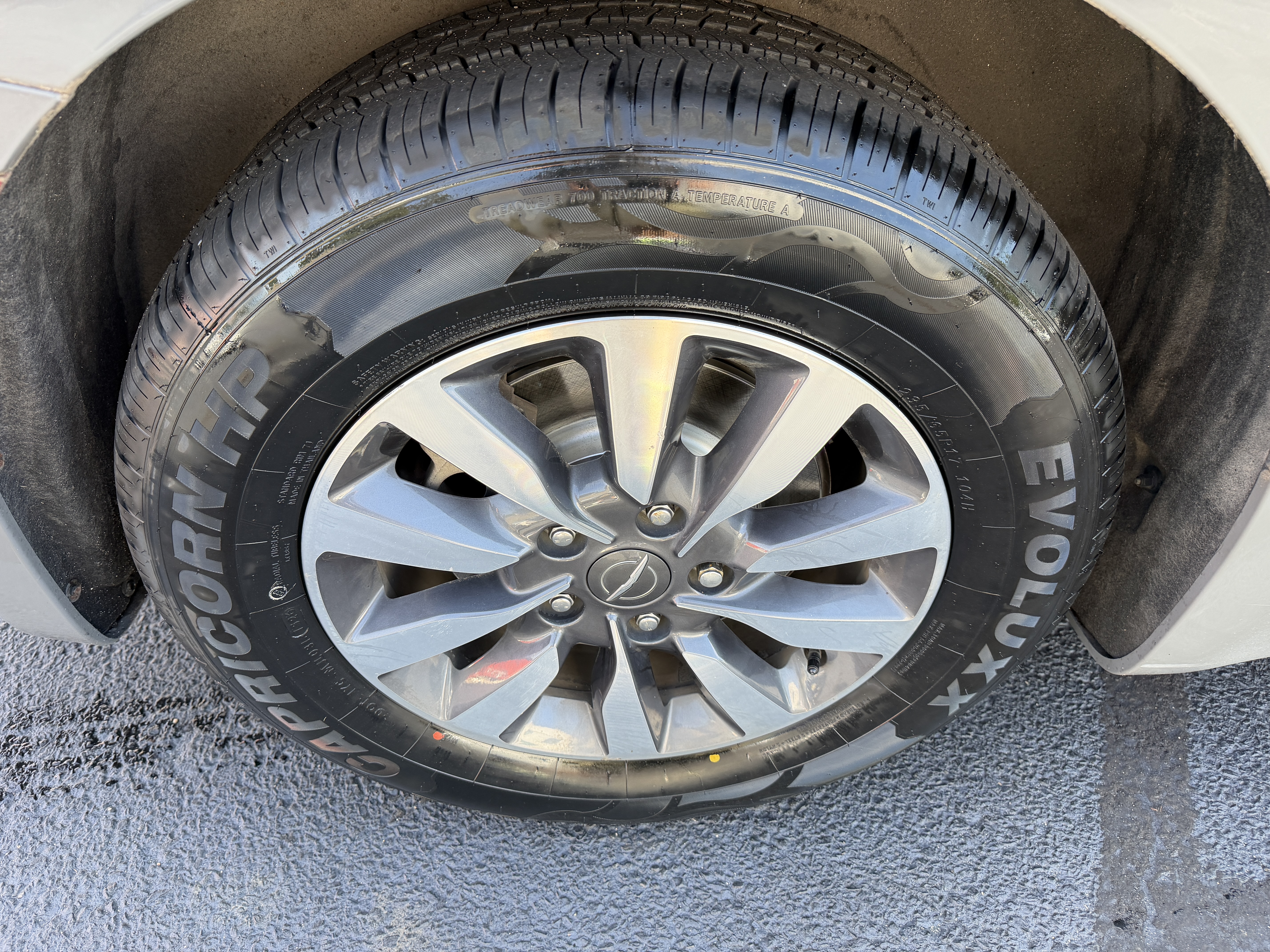 Used 2021 Chrysler Pacifica Touring-L FWD image 33