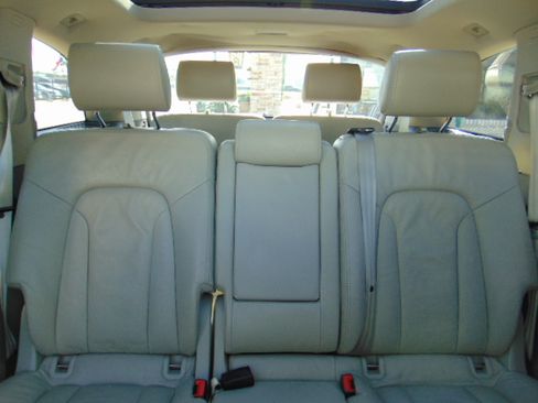 Used 2008 Audi Q7 4.2 Premium AWD/4WD image 32