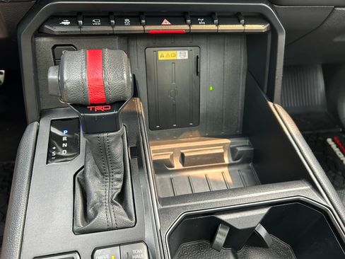 Used 2022 Toyota Tundra 4x4 CrewMax TRD Pro Hybrid image 27
