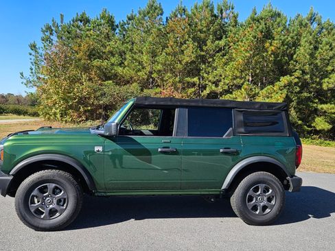 Used 2024 Ford Bronco Big Bend image 2