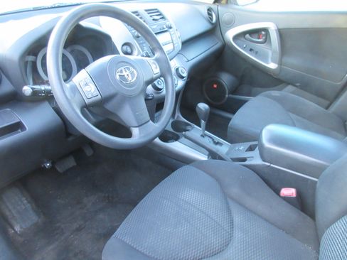 Used 2007 Toyota RAV4 Sport image 3