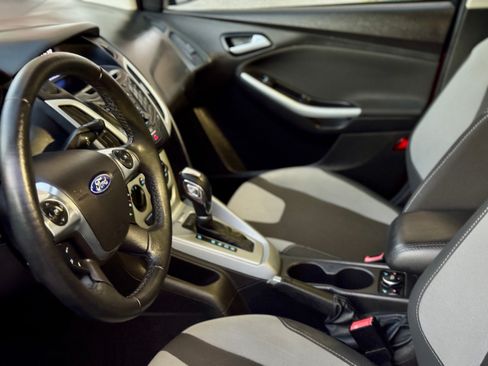 Used 2012 Ford Focus SE image 10