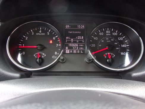 Used 2013 Nissan Rogue AWD SV w/ Premium Package image 14