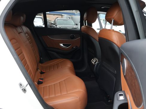 Used 2022 Mercedes-Benz GLC 300 image 14